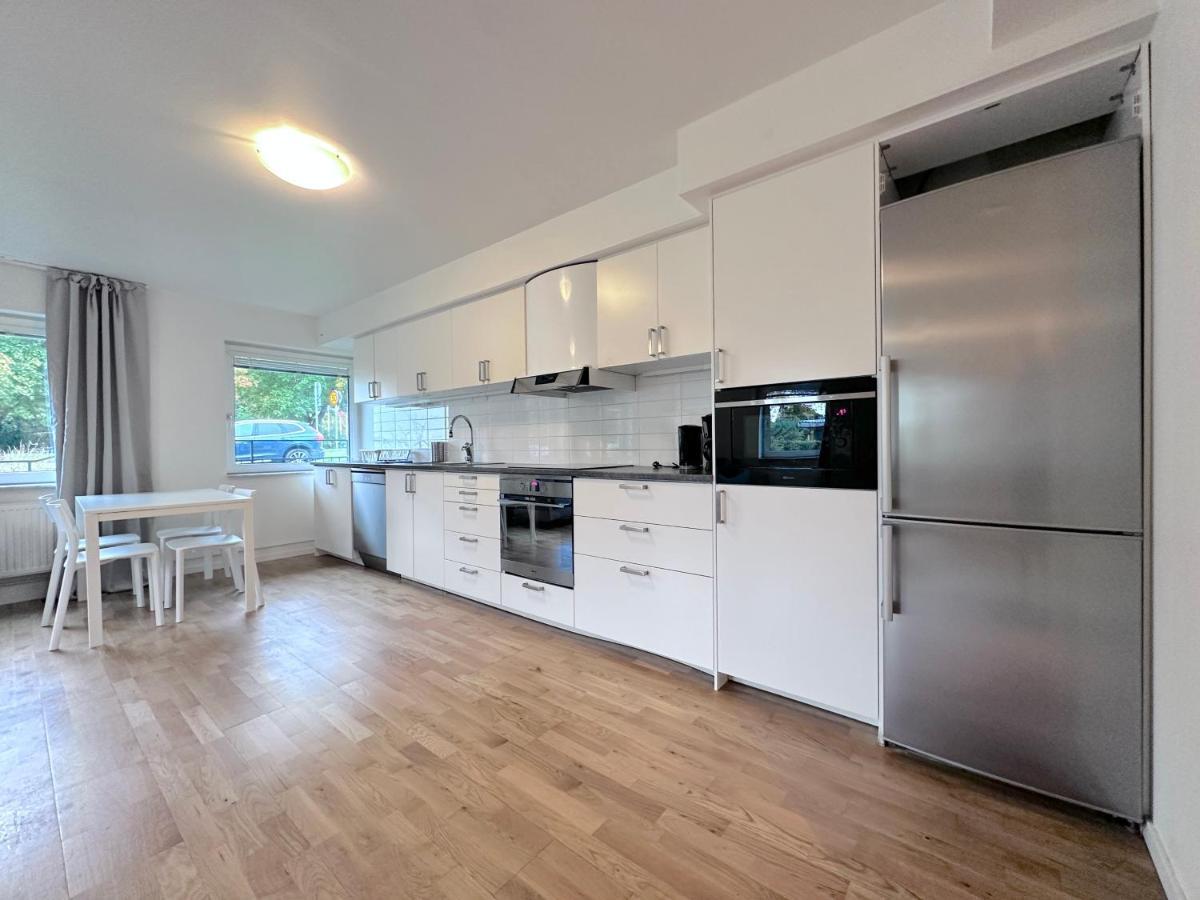 Ad Long Apartment *